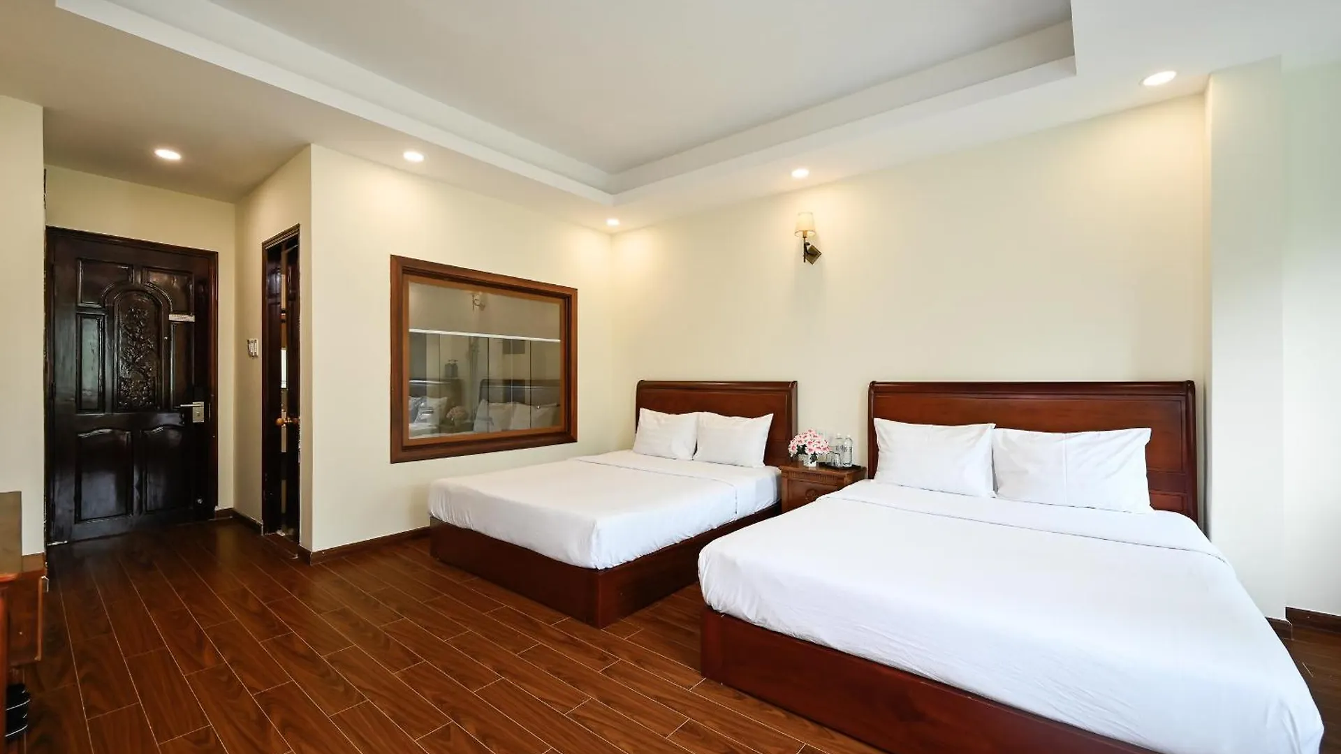 Red Sun Airport Saigon Hotel Ho Chi Minh City 3*,  Vietnam