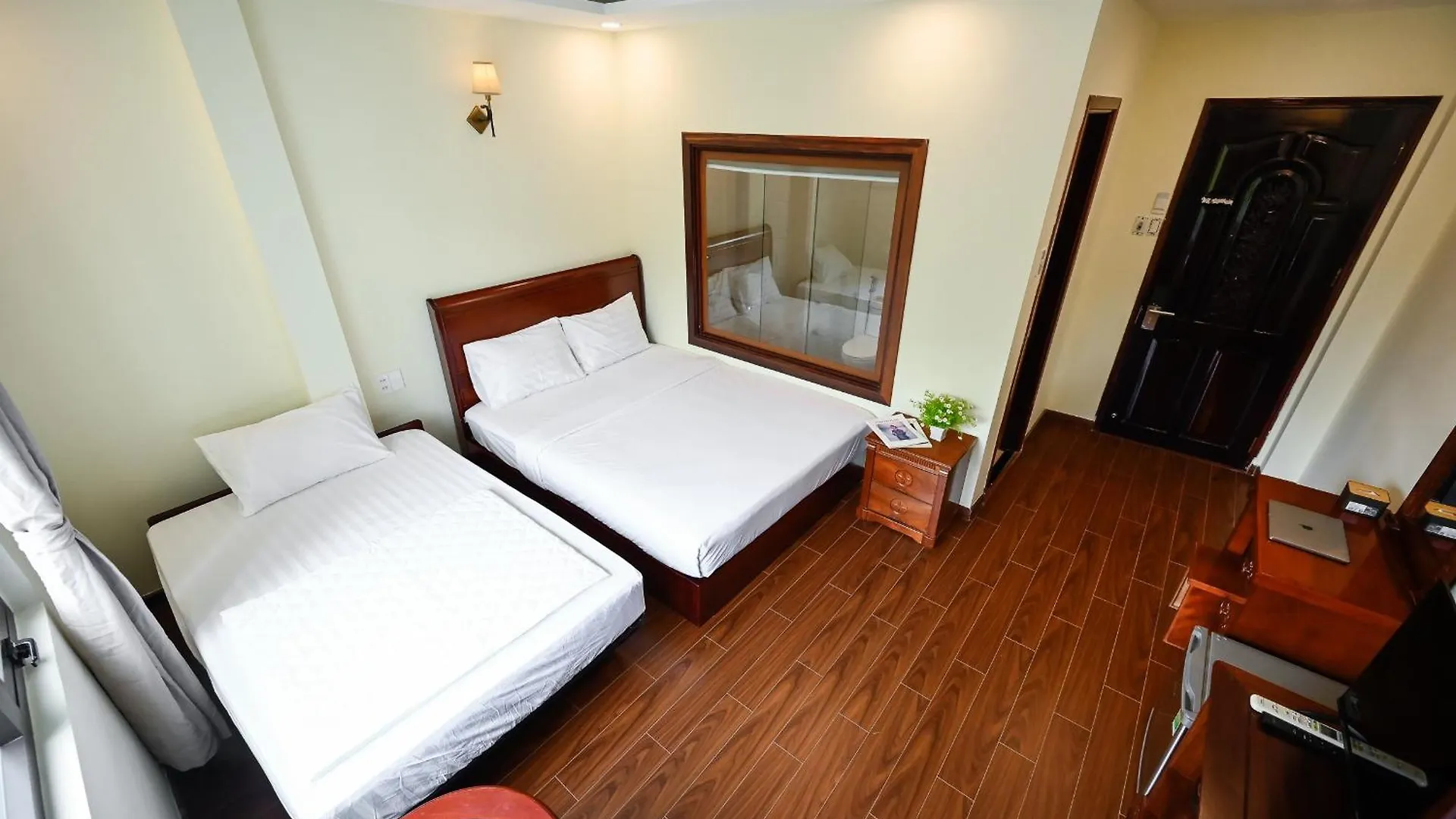 Red Sun Airport Saigon Hotel Ho Chi Minh City