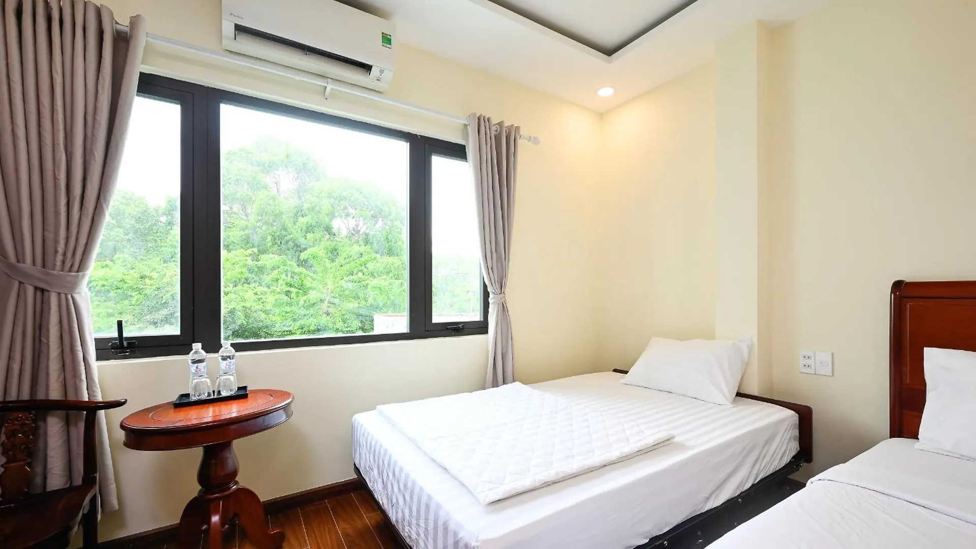 Red Sun Airport Saigon Hotel Ho Chi Minh City