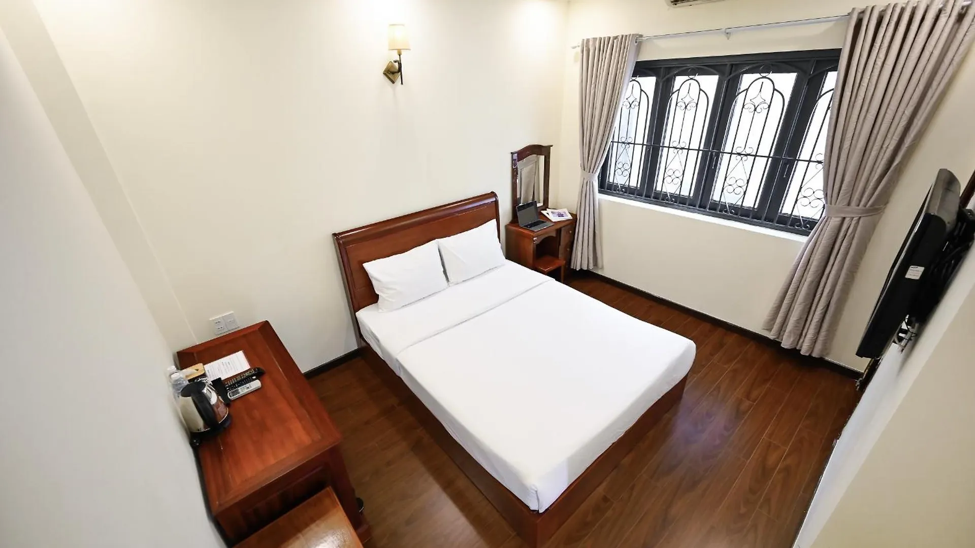 Red Sun Airport Saigon Hotel Ho Chi Minh City