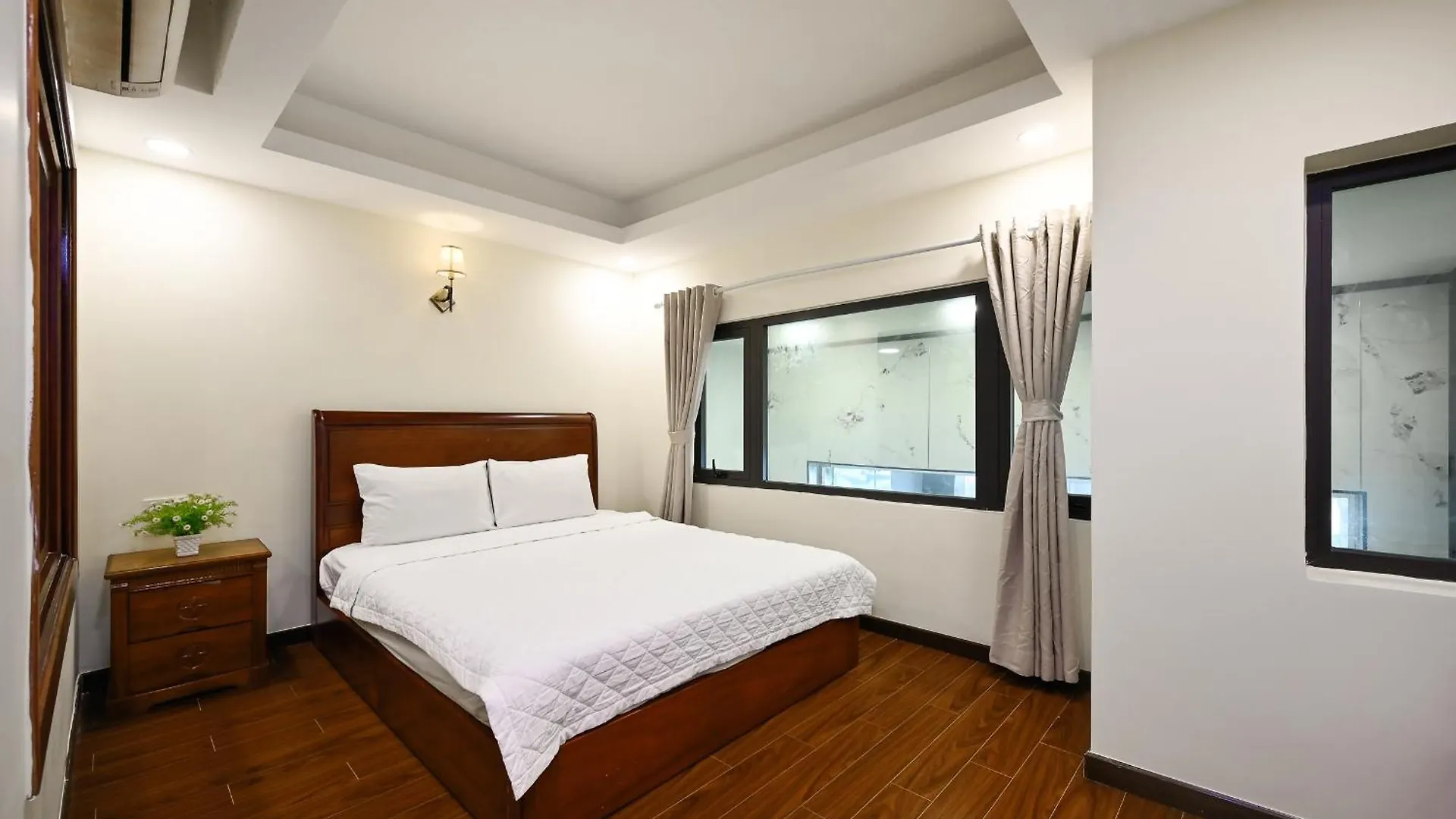 Red Sun Airport Saigon Hotel Ho Chi Minh City Vietnam