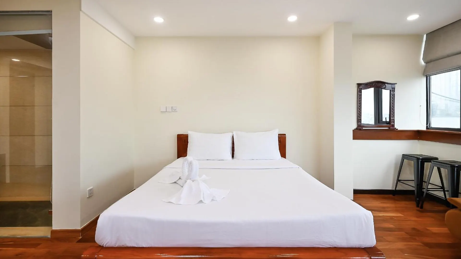 Red Sun Airport Saigon Hotel Ho Chi Minh City